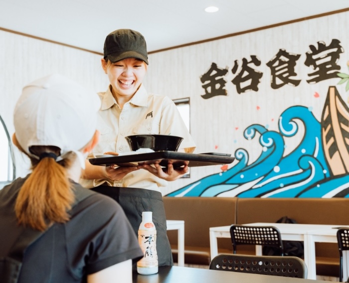 スタッフ
