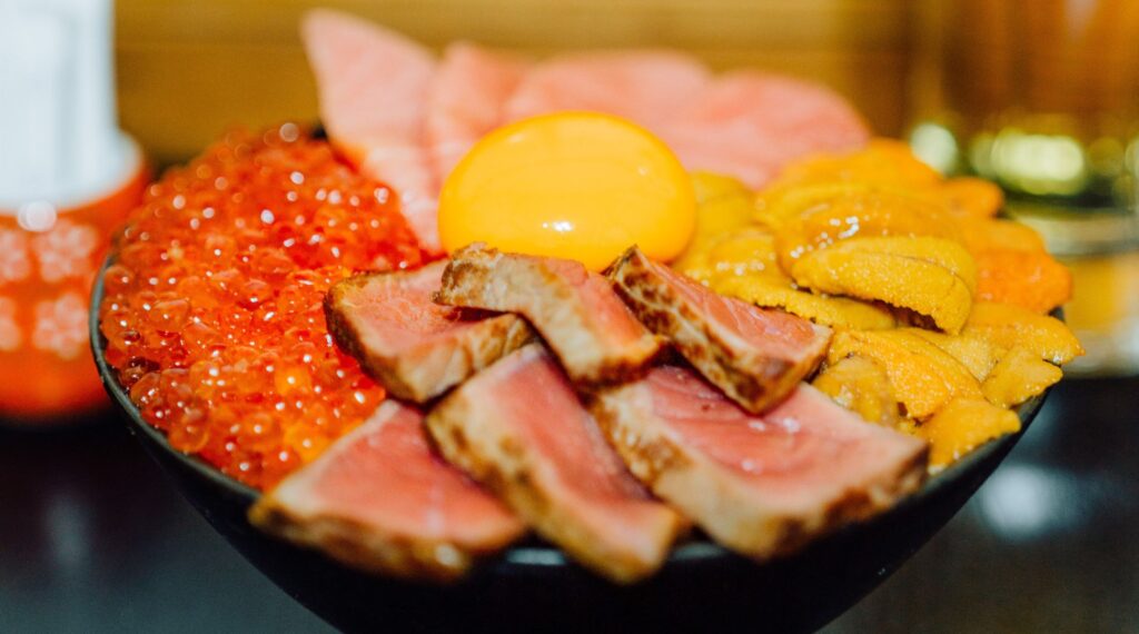 月見海鮮丼専門 菊蔵